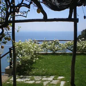 cielo-e-mare-casa-vacanze.hotels-amalfi.com/